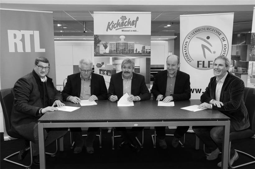 11.11. Steve Schmit (56): Schmit (2.v.r.) prägte als Programmdirektor jahrelang ...