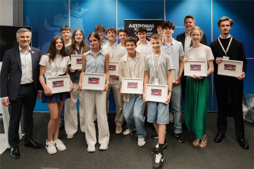 15 junge Schülerinnen und Schüler aus Luxemburg werden zu „Botschaftern des Weltraums“
