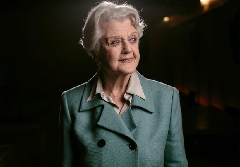 16. Dezember 2014, USA, Los Angeles: Angela Lansbury posiert für ein Porträt während des Pressetermins für „Blithe Spirit“
