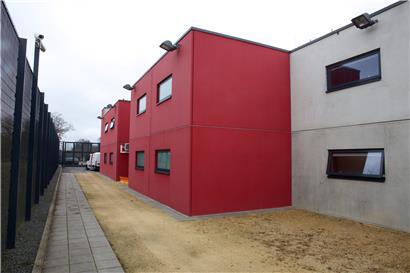 16 abgewiesene Asylbewerber kehrten nicht freiwillig in ihr Herkunftsland zurück und wurden ausgewiesen
