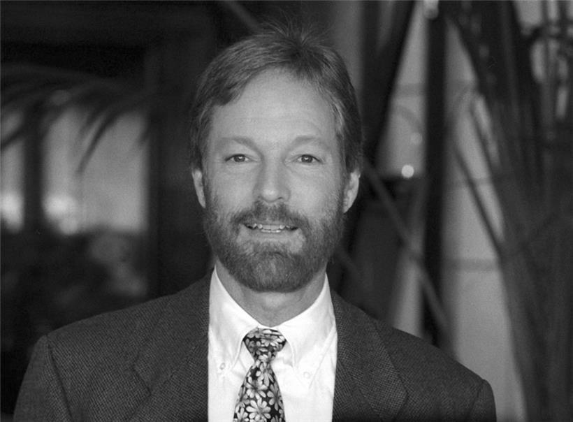 16.1.1997: US-Schauspieler Richard Chamberlain, aufgenommen in Hamburg bei einem Auftritt für die Aktion „Kinder in Not“ der Unesco
