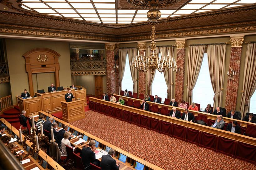 18 Frauen und 42 Männer sollen nach dem Willen der Wähler in der Chamber Platz nehmen
