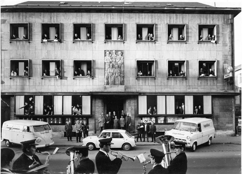 1953 wurde mit Pauken und Trompeten der 40. Geburtstag im Verlagshaus in der Escher Kanalstraße gefeiert
