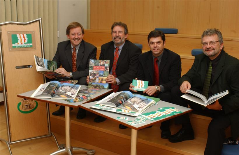 2003 an der Diddelenger Bibliothéik zesumme mam Alex Bodry, Mars Di Bartolomeo a...