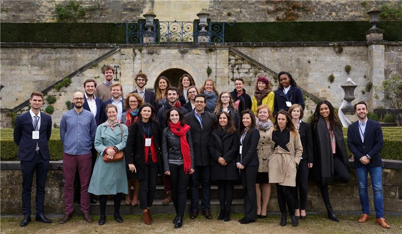 2017 traf sich Jana mit zahlreichen Jugendvetretern aus der EU, um bei der 25. j...