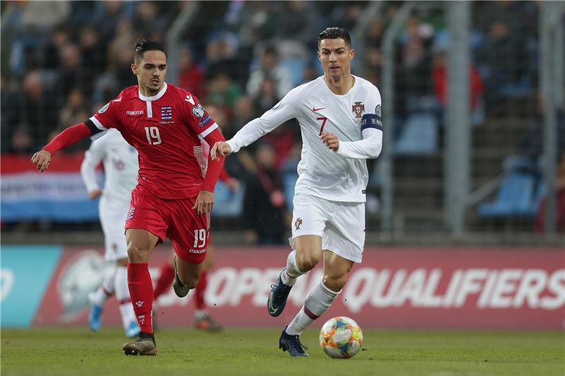 2019 war Cristiano Ronaldo (r.) zum letzten Mal in offizieller Mission in Luxemburg 

