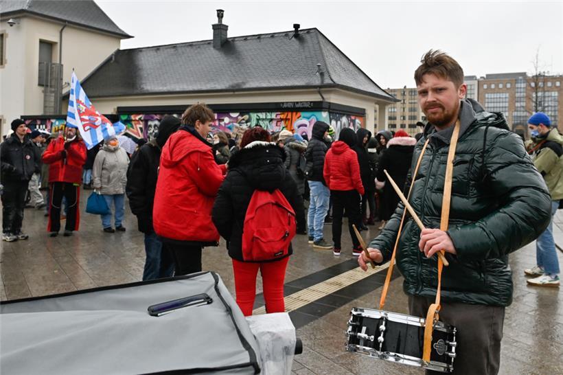 20220129, Luxembourg, Glacis/Philharmonie, Manifestation anti-mesures COVID-19, ...