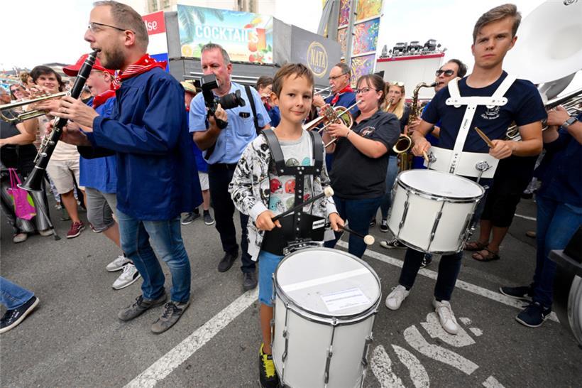 20220819 Luxembourg , Glaçis , ouverture Schueberfouer , en présence du premier ...