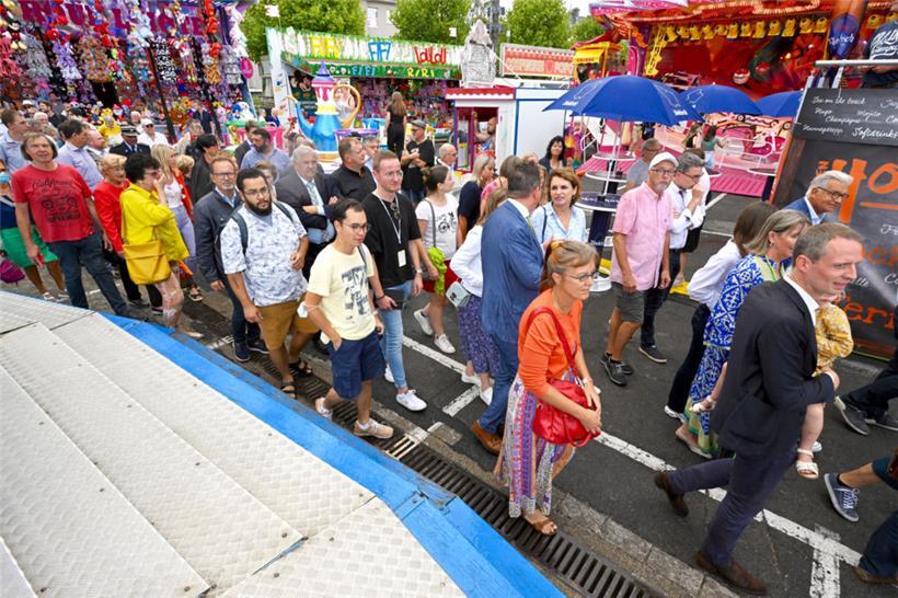 20220819 Luxembourg , Glaçis , ouverture Schueberfouer , en présence du premier ...
