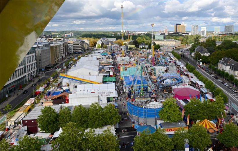 20220819 Luxembourg , Glaçis , ouverture Schueberfouer , en présence du premier ...
