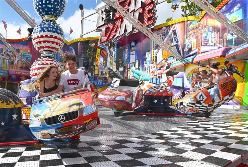 20220819 Luxembourg , Glaçis , ouverture Schueberfouer , en présence du premier ...