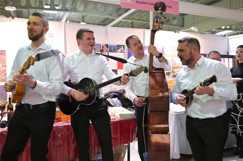 20230225, Luxembourg-Kirchberg, Luxexpo, Circuit de la foire internationale, Fes...