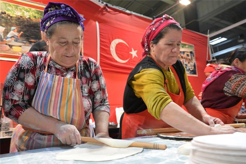 20230225, Luxembourg-Kirchberg, Luxexpo, Circuit de la foire internationale, Fes...