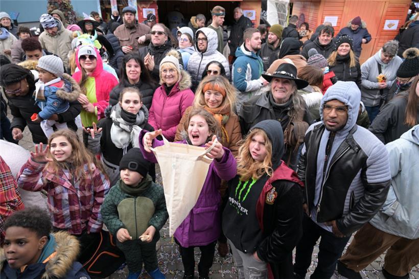 20230226, Schifflange, Centre ville, Cavalcade de Carnaval à Schifflange, Foto : Editpress/Fabrizio Pizzolante
