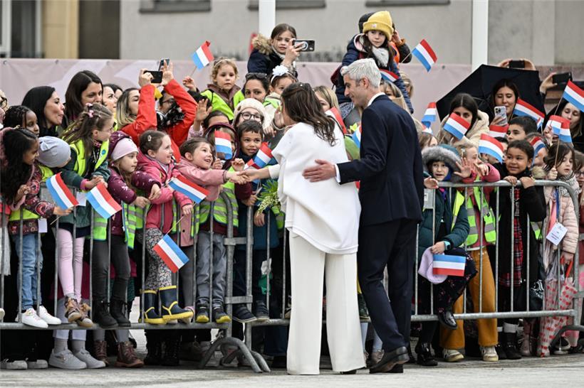 20230422, Luxembourg, Place Guillaume II, Hôtel de Ville de Luxembourg, Mariage ...