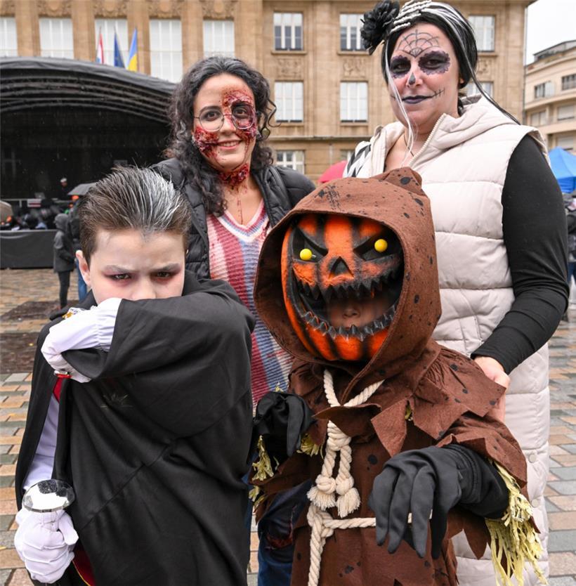 20231028, Esch sur Alzette, Centre ville, Halloween Parade Monster Esch sur Alze...
