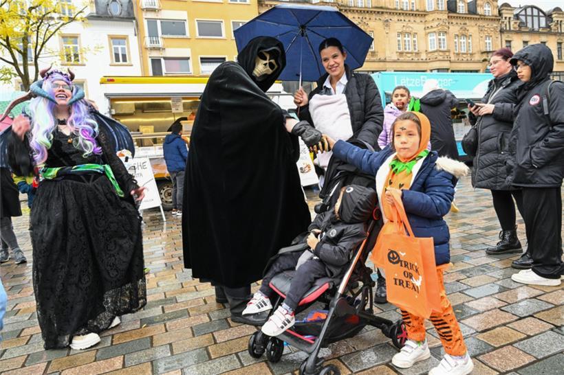 20231028, Esch sur Alzette, Centre ville, Halloween Parade Monster Esch sur Alze...
