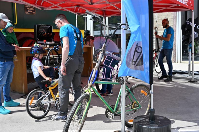 2025-05-17 Dudelange D’ÄISHËLLEG, La fête de la Communauté du VEWA