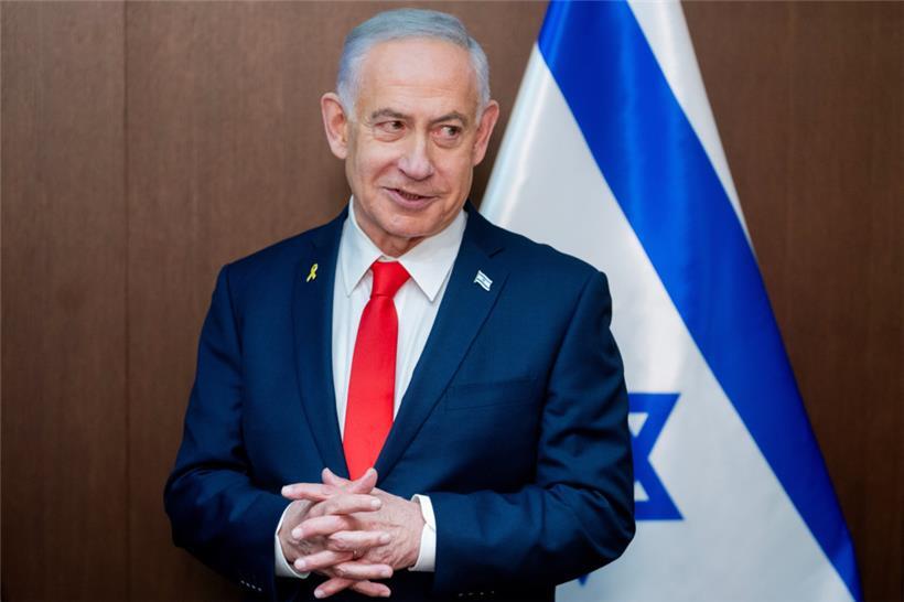 22.10.2025, Israel, Jerusalem: Der israelische Ministerpräsident Benjamin Netanjahu beantragt offiziell Begnadigung
