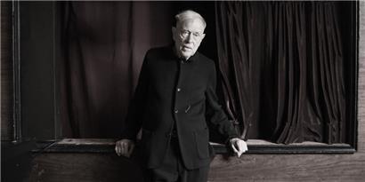 25.5.2022, Berlin: Der Theaterregisseur und Intendant Claus Peymann bei einem exklusiven Fototermin im Renaissance-Theater
