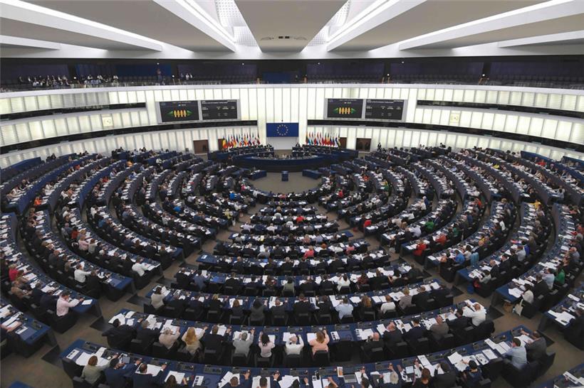 340 Europaabgeordnete stimmten am Mittwoch in Straßburg gegen die geplante Ausweitung des Emissionshandels – nur 265 waren dafür
