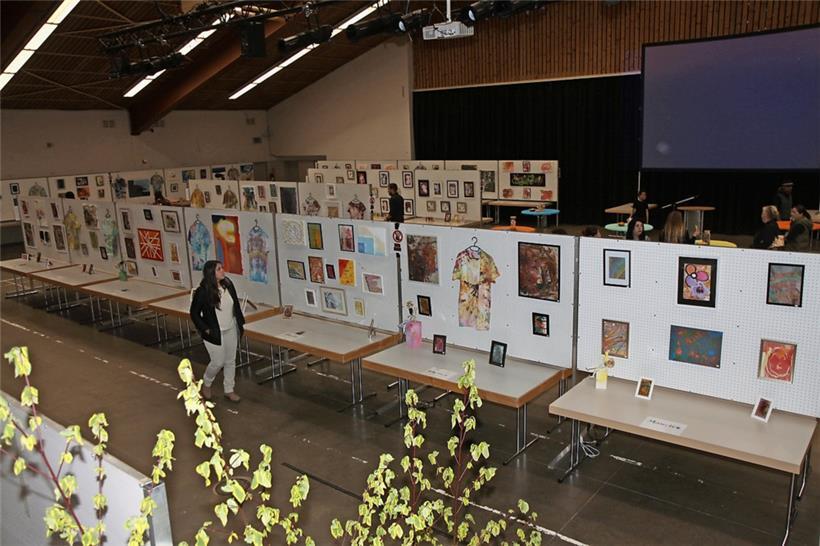 36 Kinder haben die Werke für die Kunstausstellung entworfen
