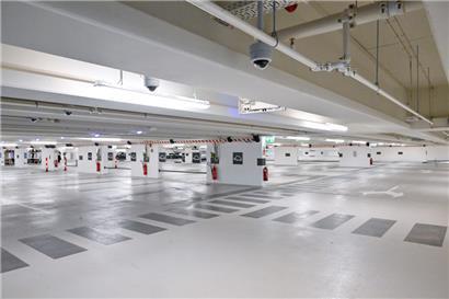 360 neue Parkplätze für Fahrzeuge und 32 für Räder gibt es im wiedereröffneten „Parking des Martyrs“
