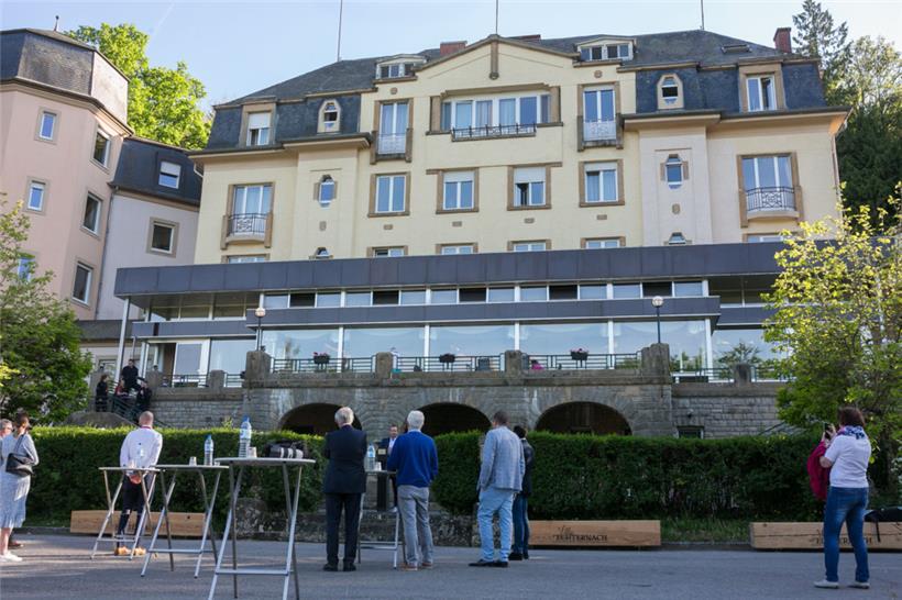 37 schulpflichtige Kinder wohnen momentan im ehemaligen Grand Hotel

