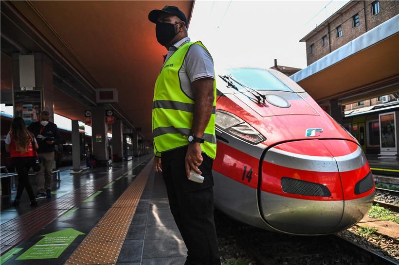 3G-Pflicht und Temperaturmessung: Italien lässt auch Fernzüge kontrollieren – bald könnte die Impfpflicht kommen
