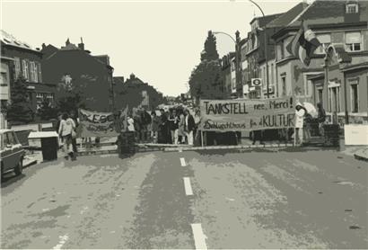 4 septembre 1983: Barrage routier rue de Luxembourg à Esch devant l’ancien abattoir squatté
