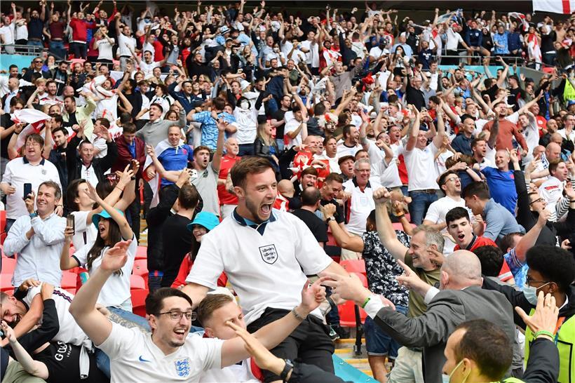 45.000 Zuschauer waren beim Achtelfinale zwischen Deutschland und England im Wembley zugelassen
