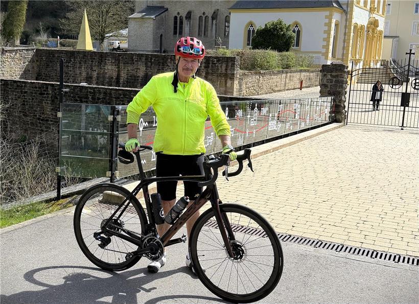 7,5 Mal um die Erde: Asselborn mit seinem Rennrad am Donnerstag in Marienthal