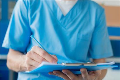 959.488 Personen waren im Jahr 2023 in Luxemburg krankenversichert – davon hatten 370.220 die Luxemburger Nationalität
