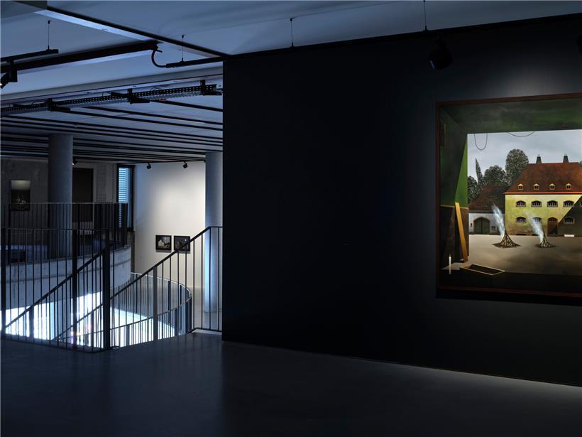 A l’inquiétude des tableaux, répond l’inquiétude que peuvent susciter les espaces de la Konschthal
