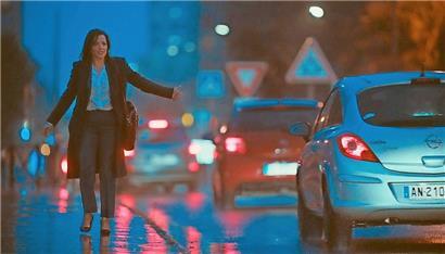 „À plein-temps“ von Eric Gravel
