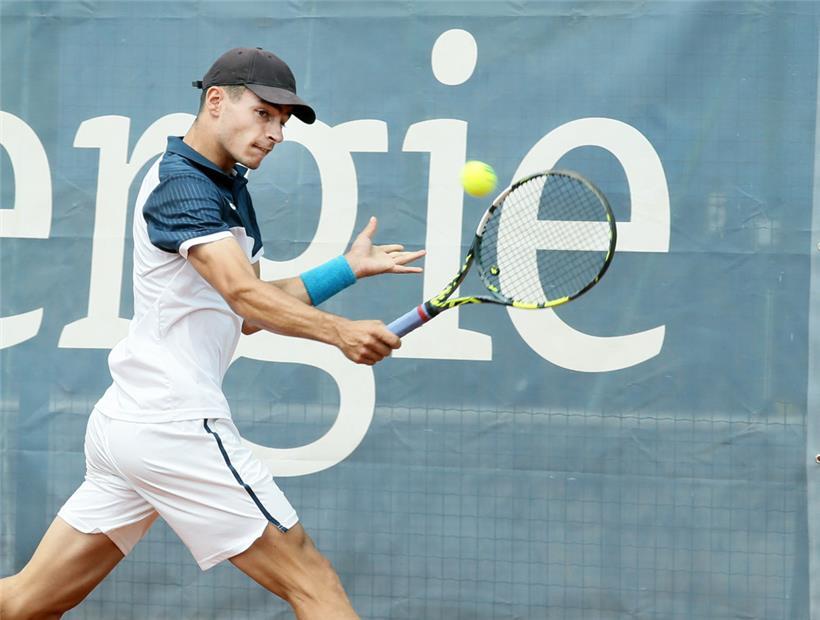 Aaron Gil Garcia nutzte im ersten Spiel in Esch Tipps von Chris Rodesch
