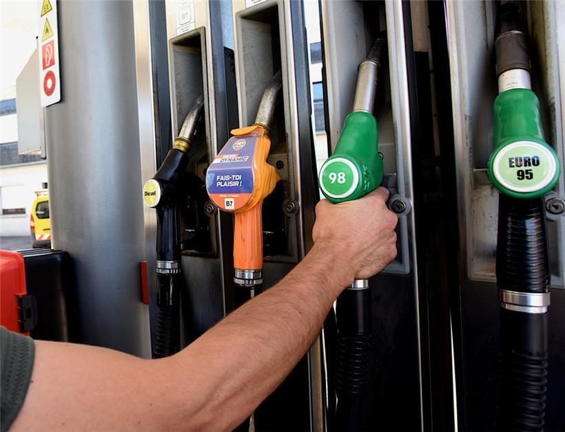 Ab Mittwoch wird Super 98 um 4,2 Cent günstiger
