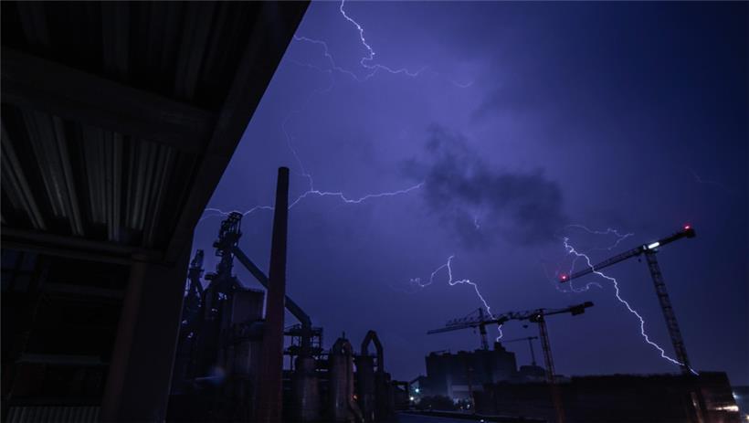 Ab Samstagabend sind Gewitter in ganz Luxemburg möglich
