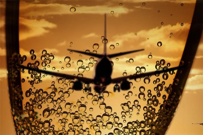 Abgehoben: Dass Luxair auf Crémant aus Luxemburg verzichten will, stößt auf einige Kritik
