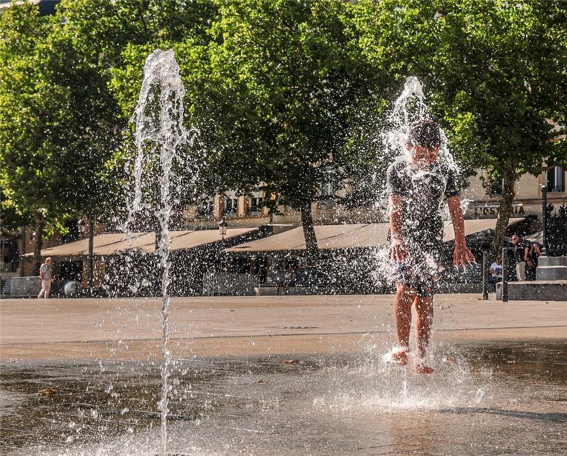 Abkühlung im Luxemburger Sommer. Die globalen Treibhausgas-Emissionen nehmen unterdessen weiter zu

