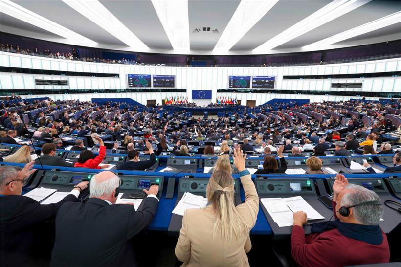 Abstimmungsrunde im Europäischen Parlament in Straßburg
