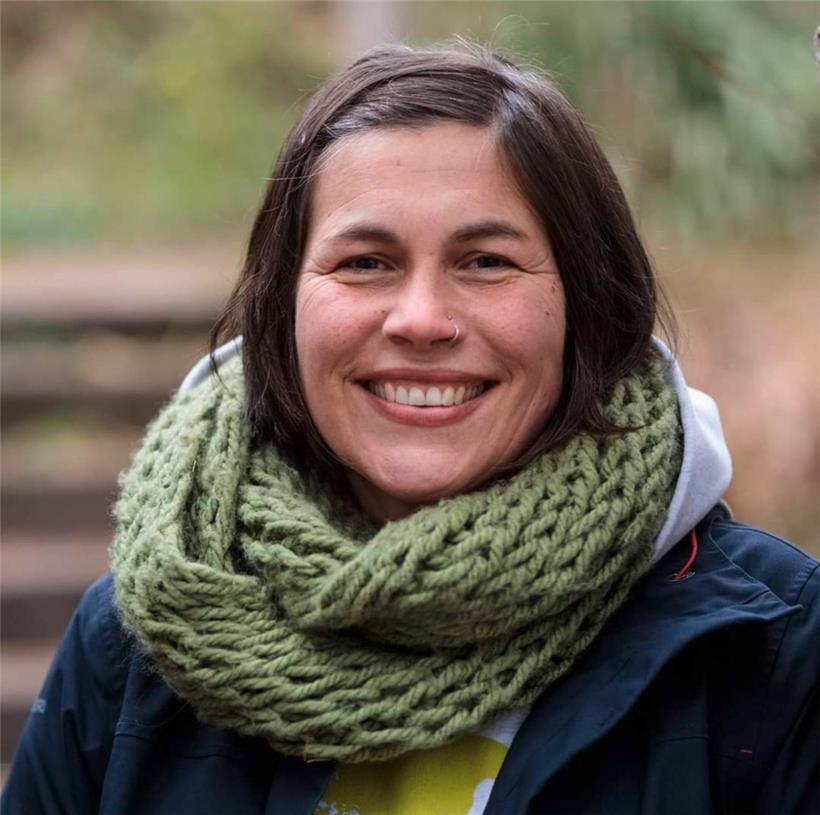 Adela Fuentes ist Grundschullehrerin und seit 15 Jahren ehrenamtlich im Tierschutz aktiv
