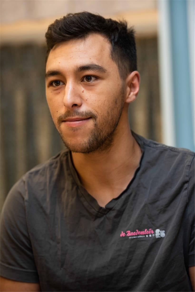 Alain Breyer (27): Der Luxemburger ist im dritten Lehrjahr als Bodenleger. Er ha...