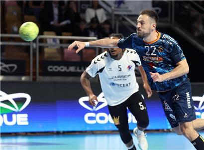 Aldin Zekan erzielt neun Tore und führt Düdelingen ins Finale beim Handballturnier