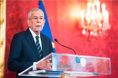 Alexander Van der Bellen, Bundespräsident von Österreich, spricht bei einer Pressekonferenz im September. 

