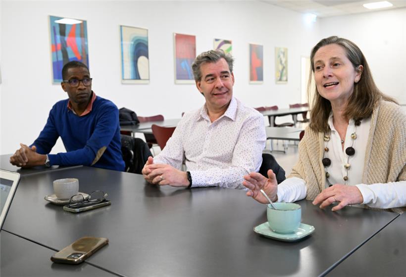 Alioune Touré, Alain Massen und Katy Moreels-Seil haben über die psychologischen Probleme im Sport diskutiert 
