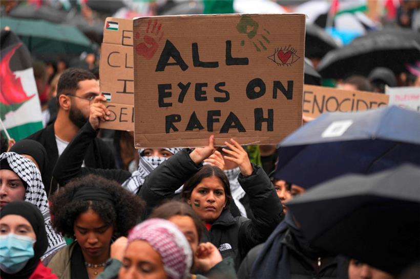 All over the world, protesters are standing up for Palestinians
