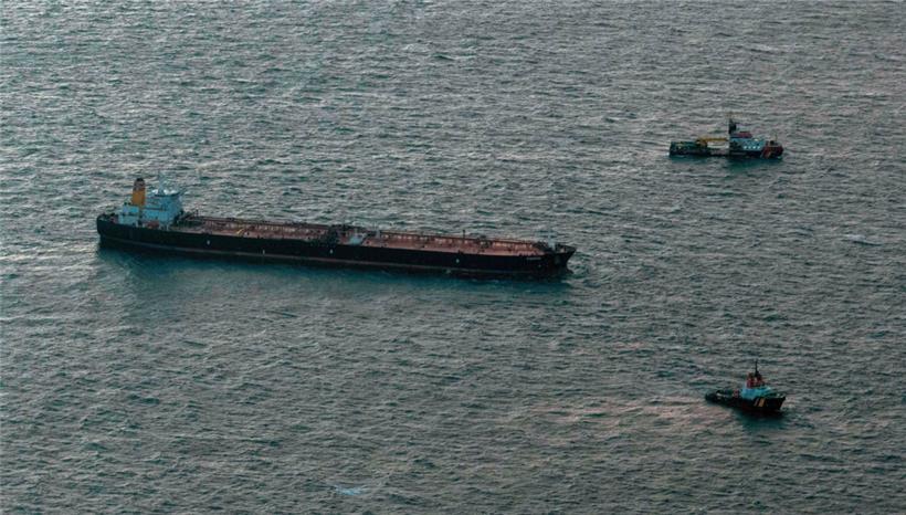 Alle paar Tage etwas anderes: Mal passiert ein Unfall mit Unterwasserkabeln, mal verliert ein alter Öltanker die Kontrolle

