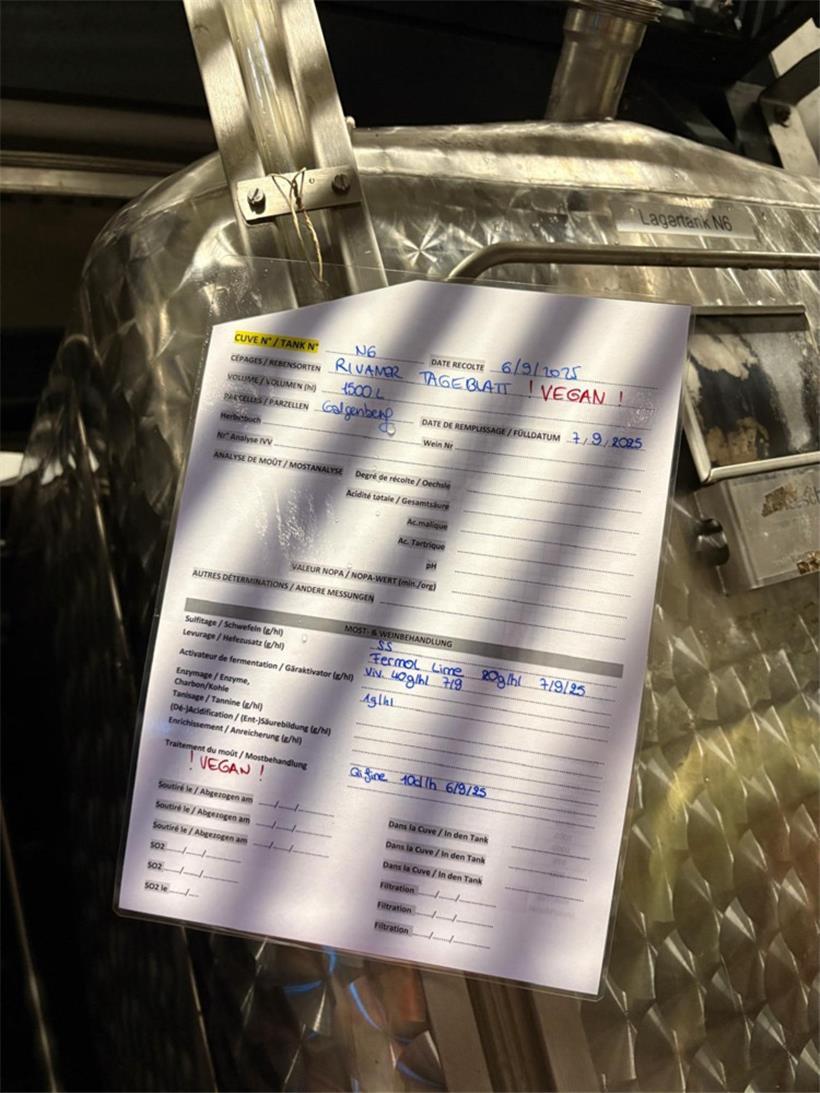 Alle wichtigen Informationen werden vermerkt und ans Fass gehängt