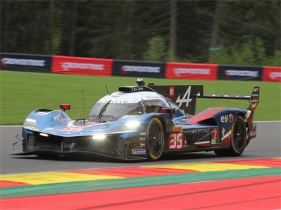Alpine LMDh A424 Rennwagen von da Costa, Habsburg und Milesi beim Le Mans Rennen für Top-Ergebnis